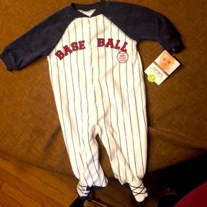 Carter’s sleep and play